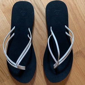 Reef Double Bliss Vegan Sandals - Size 9 - NWOT